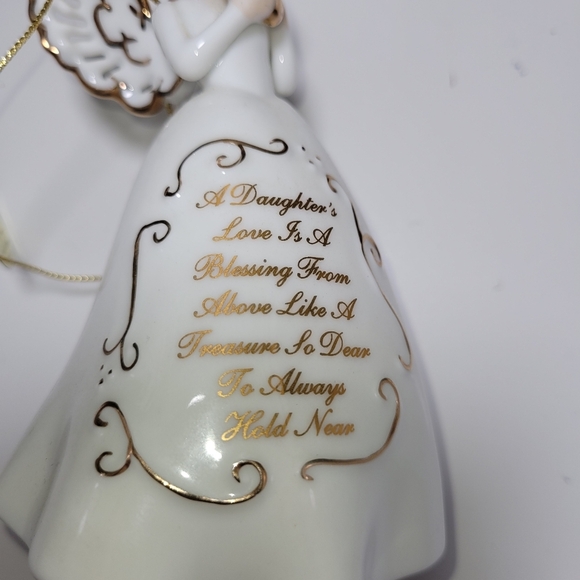 2002 Bradford Edition Daughter's Love Heirloom Porcelain Angel Musical Ornament - Picture 4 of 4